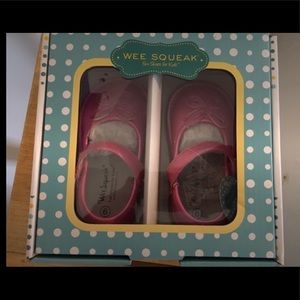 Toddler 9 pink squeaky shoes